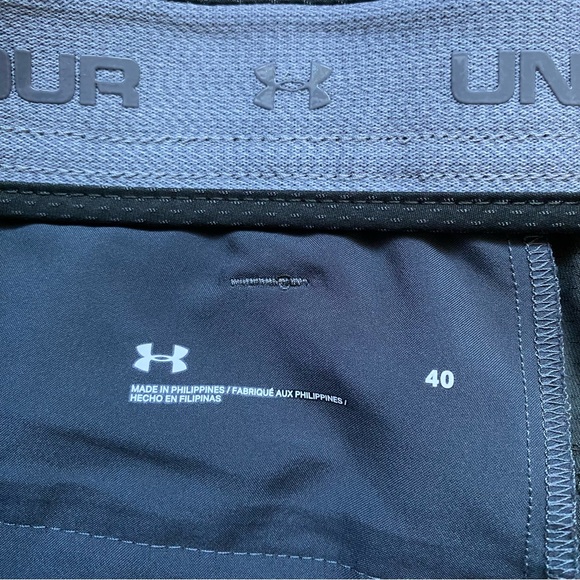 Under Armour Golf Shorts Mens Size 40 Performance Logo Stretch Grip Waist 10” - Picture 3 of 7